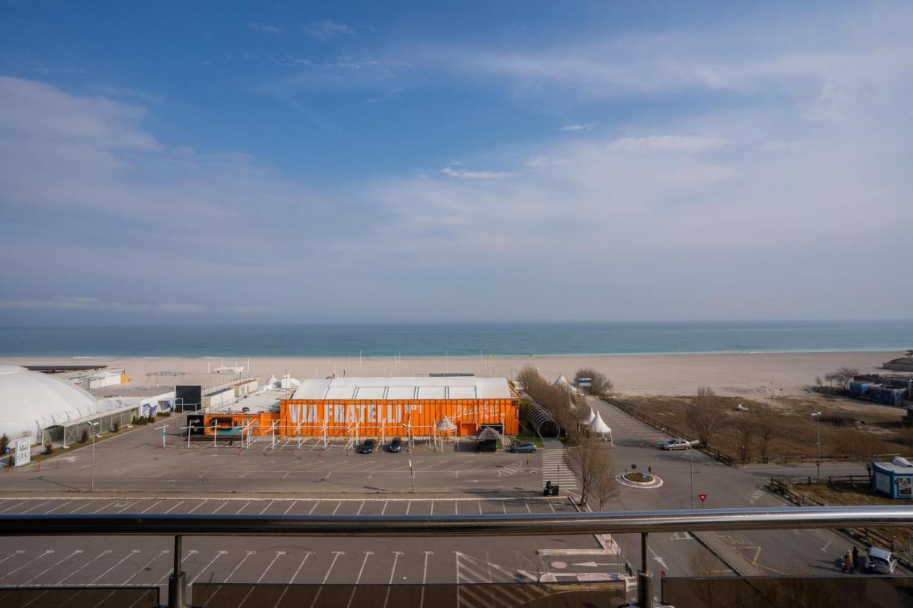 Summerland Sea-View Luxury Apartment Mamaia Exterior foto