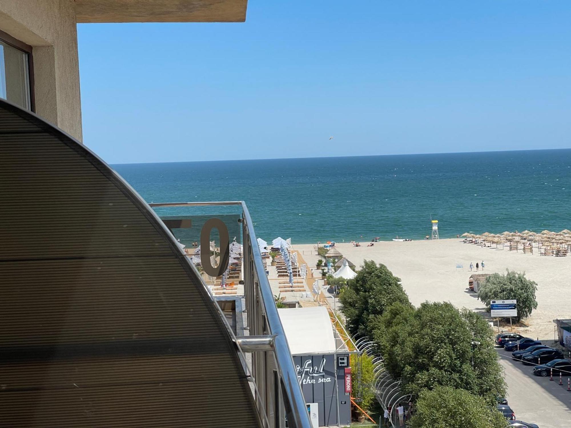 Summerland Sea-View Luxury Apartment Mamaia Exterior foto