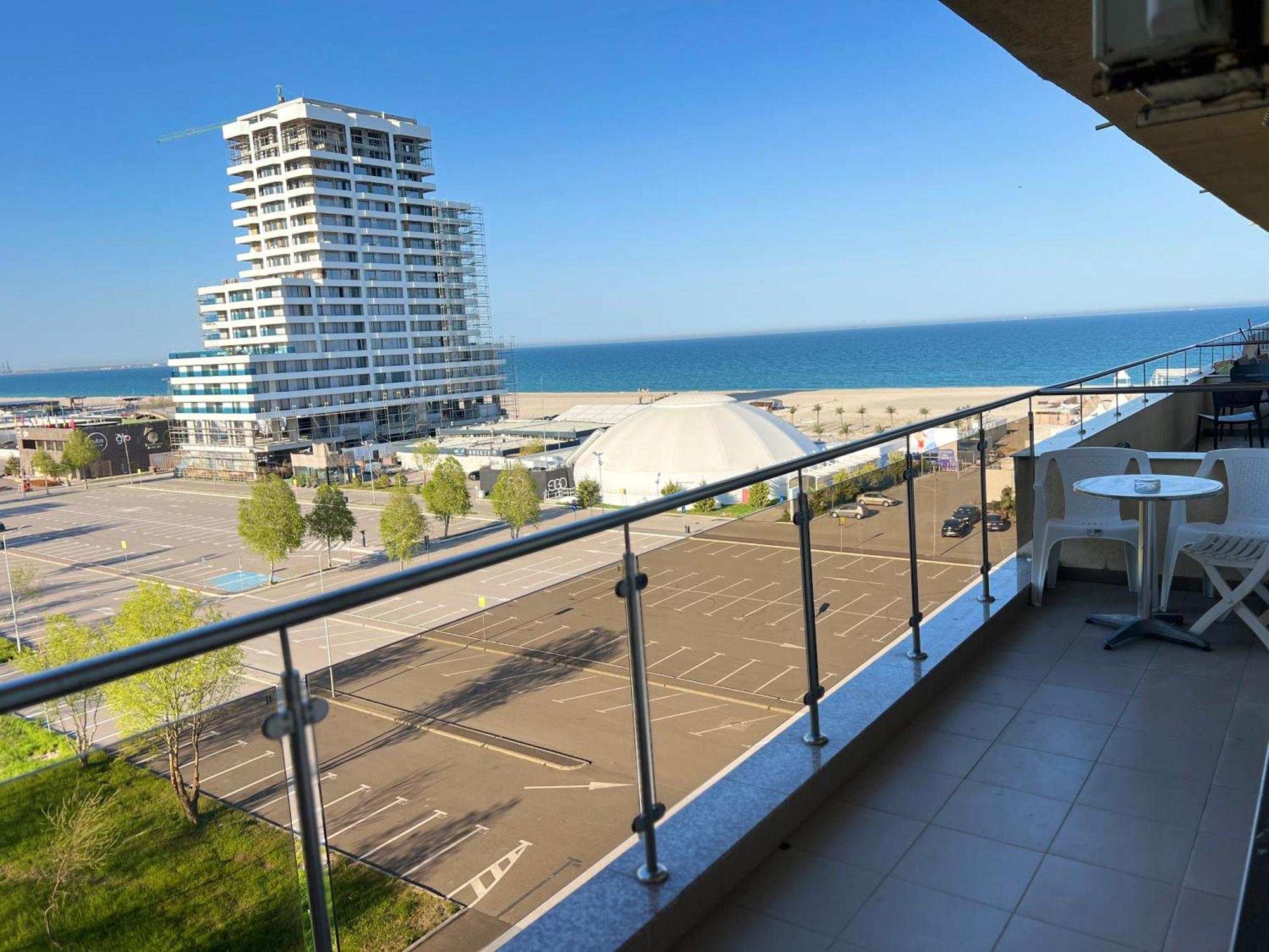 Summerland Sea-View Luxury Apartment Mamaia Exterior foto